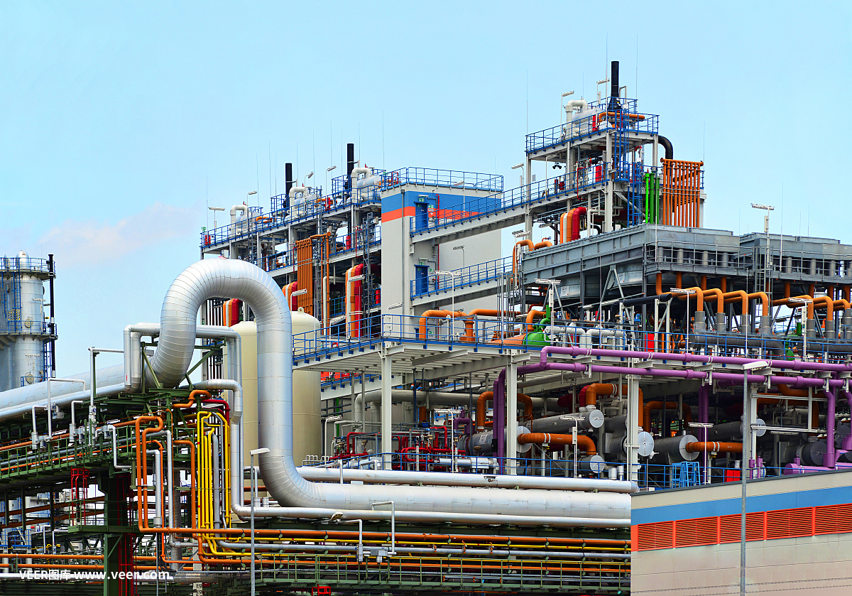 化學工業(yè)。制造化學產(chǎn)品的工廠。建筑和設備